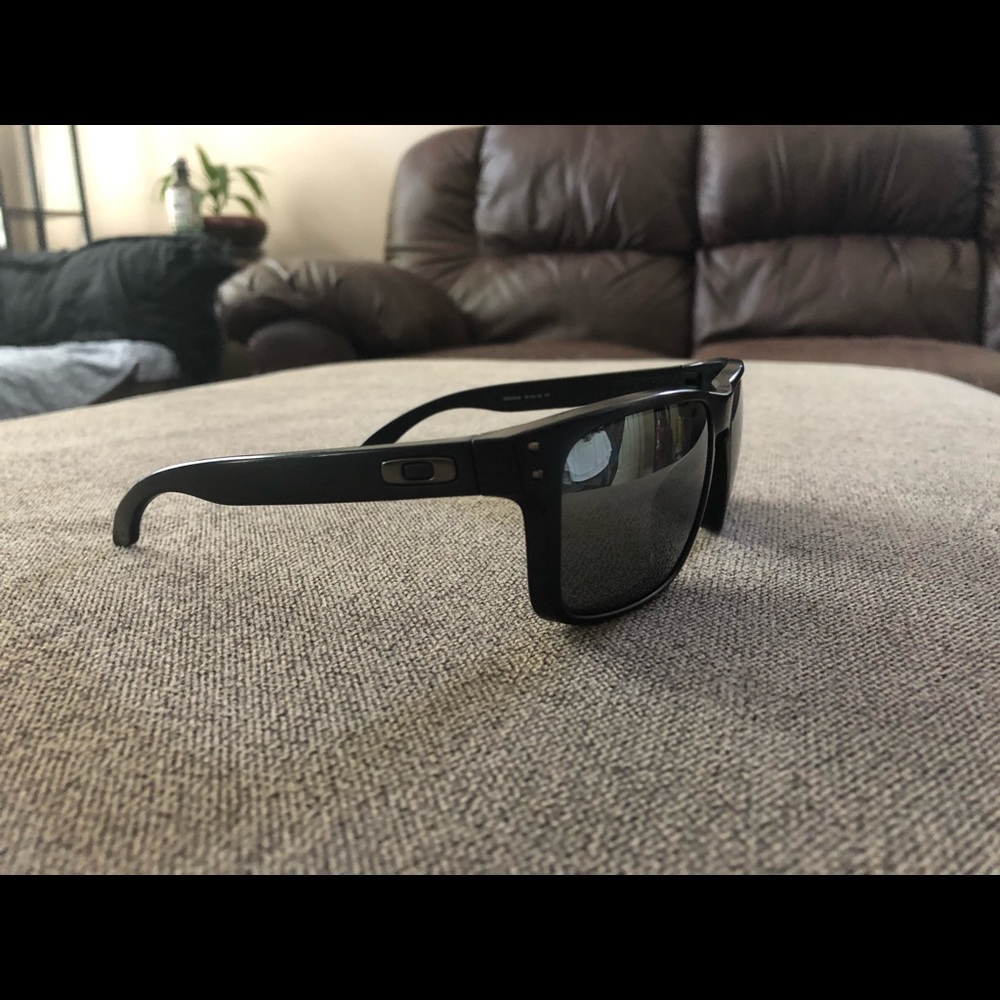 Holbrook Oakley’s